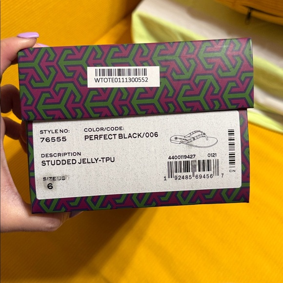 Tory Burch studded jelly - Picture 10 of 10